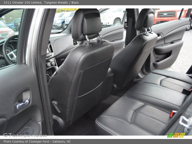Tungsten Metallic / Black 2011 Chrysler 200 Limited