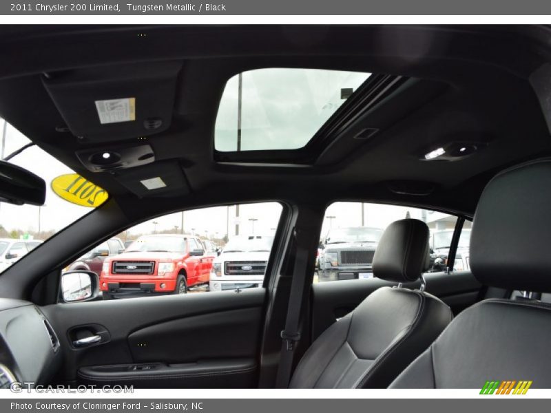 Tungsten Metallic / Black 2011 Chrysler 200 Limited