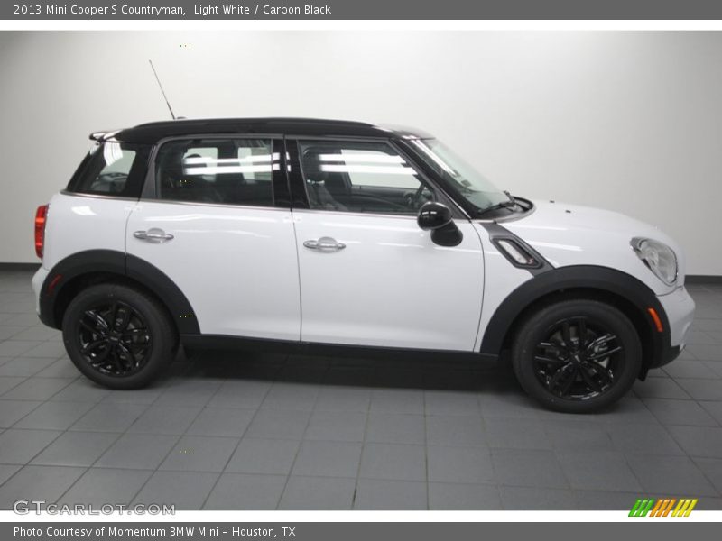 Light White / Carbon Black 2013 Mini Cooper S Countryman