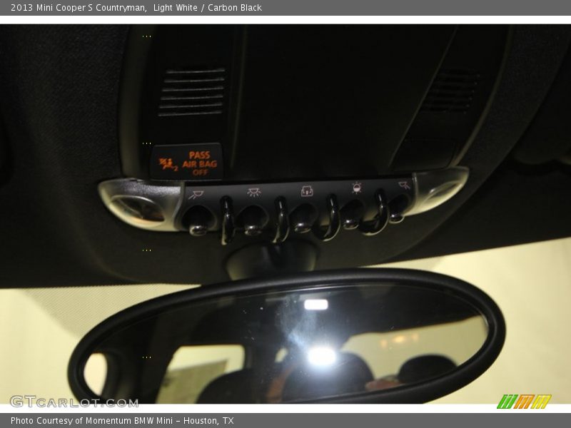 Light White / Carbon Black 2013 Mini Cooper S Countryman