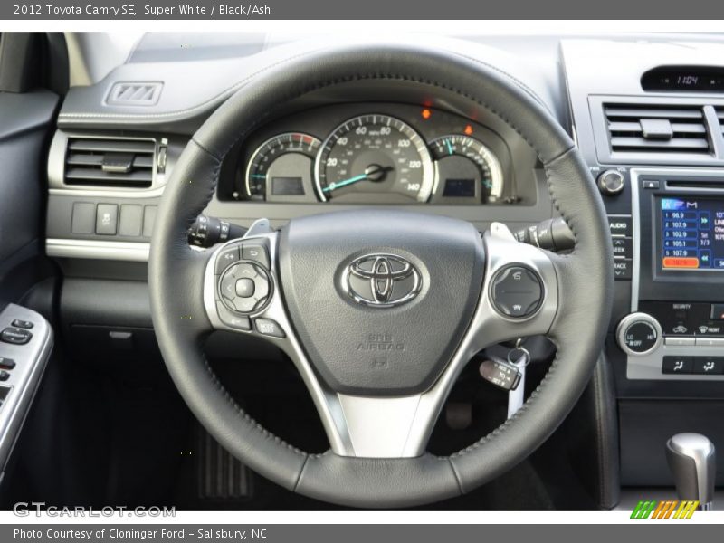 Super White / Black/Ash 2012 Toyota Camry SE