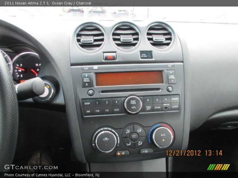 Ocean Gray / Charcoal 2011 Nissan Altima 2.5 S