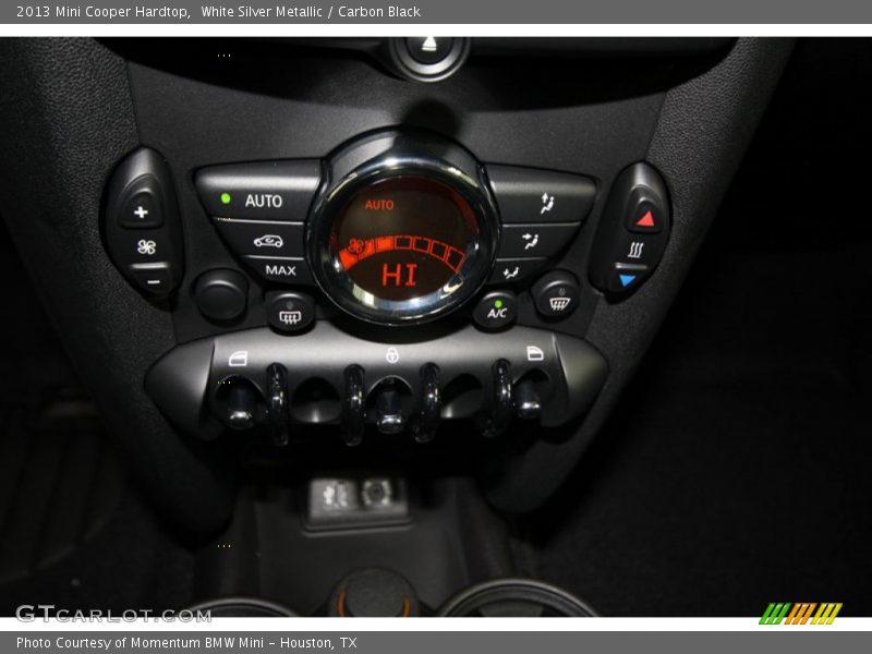 Controls of 2013 Cooper Hardtop