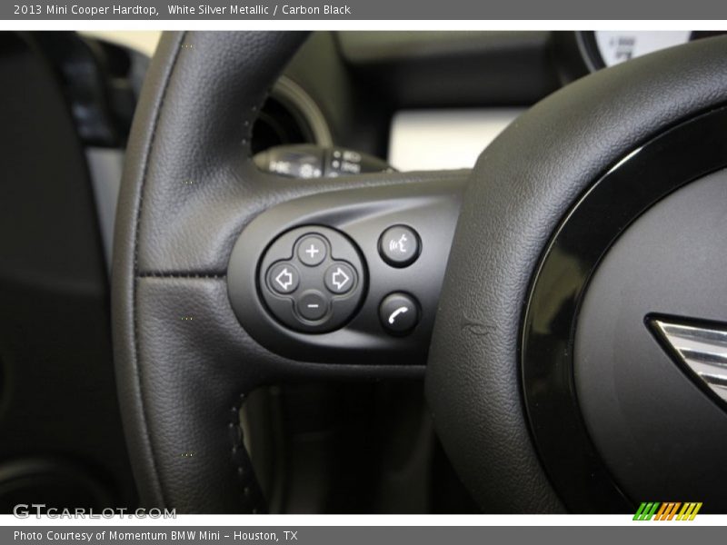 Controls of 2013 Cooper Hardtop