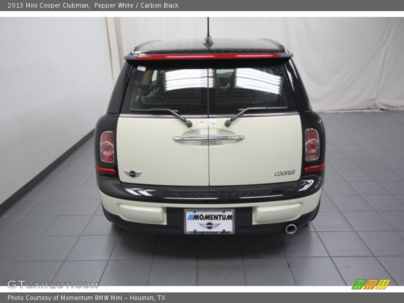 Pepper White / Carbon Black 2013 Mini Cooper Clubman
