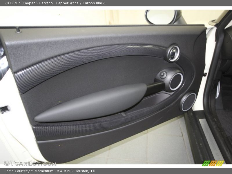 Pepper White / Carbon Black 2013 Mini Cooper S Hardtop