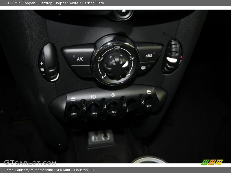Pepper White / Carbon Black 2013 Mini Cooper S Hardtop