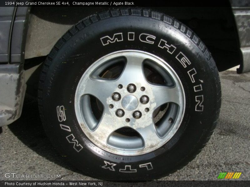  1994 Grand Cherokee SE 4x4 Wheel