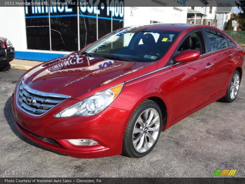 Venetian Red / Black 2011 Hyundai Sonata SE