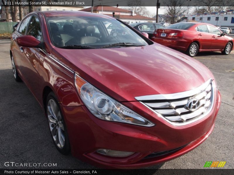 Venetian Red / Black 2011 Hyundai Sonata SE