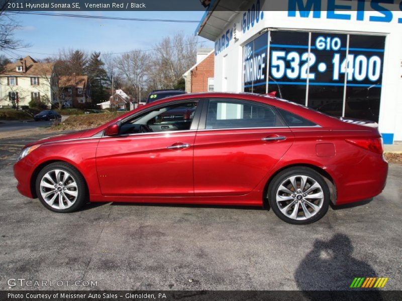 Venetian Red / Black 2011 Hyundai Sonata SE