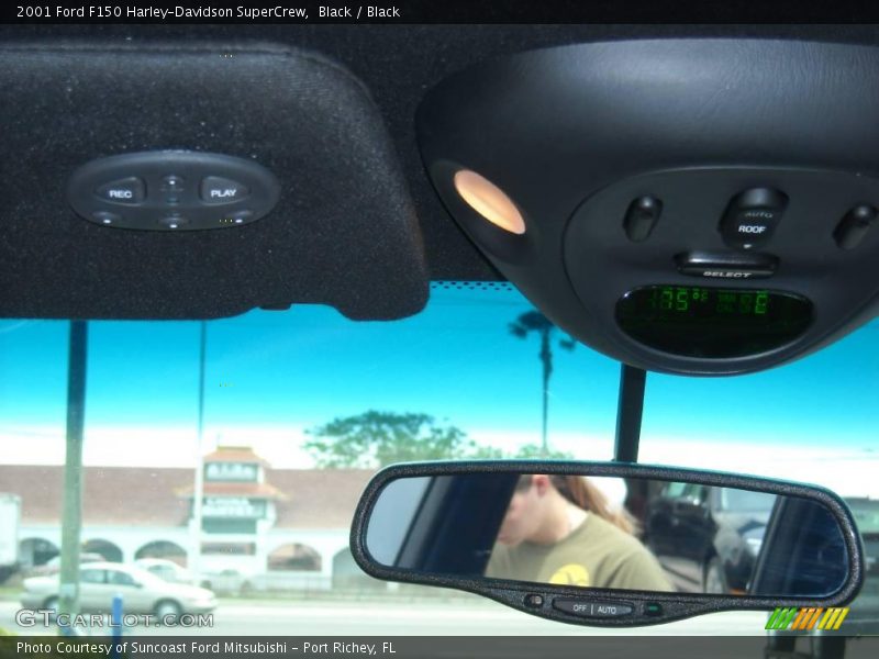 Black / Black 2001 Ford F150 Harley-Davidson SuperCrew