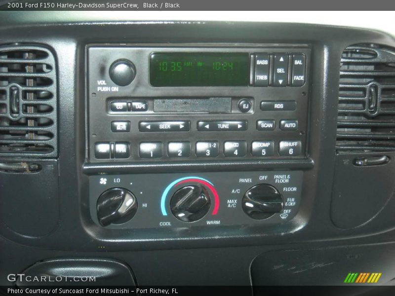 Black / Black 2001 Ford F150 Harley-Davidson SuperCrew