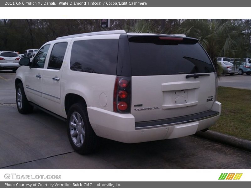 White Diamond Tintcoat / Cocoa/Light Cashmere 2011 GMC Yukon XL Denali