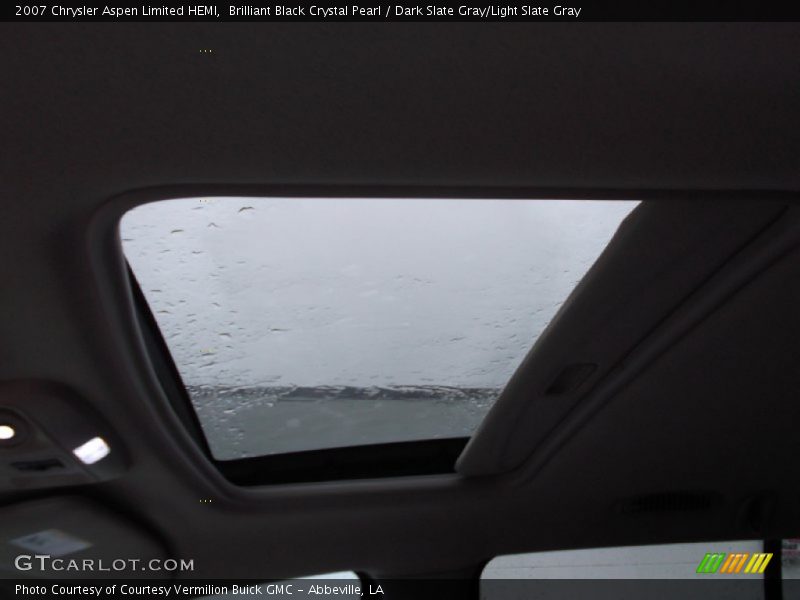 Brilliant Black Crystal Pearl / Dark Slate Gray/Light Slate Gray 2007 Chrysler Aspen Limited HEMI