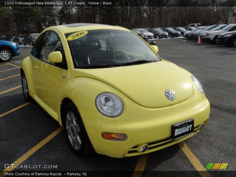 Yellow / Black 2000 Volkswagen New Beetle GLX 1.8T Coupe