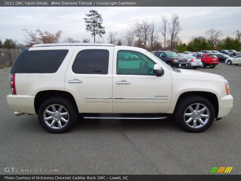 White Diamond Tintcoat / Cocoa/Light Cashmere 2011 GMC Yukon Denali