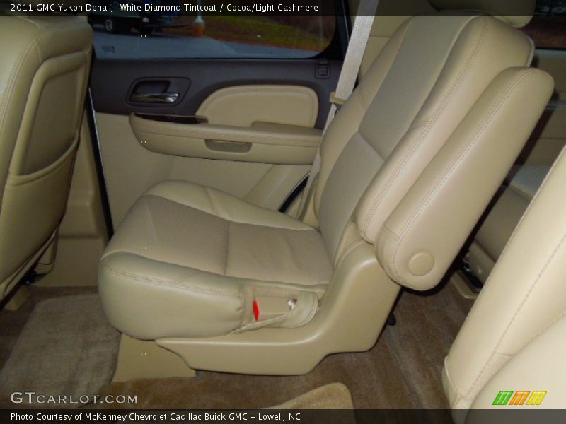 White Diamond Tintcoat / Cocoa/Light Cashmere 2011 GMC Yukon Denali