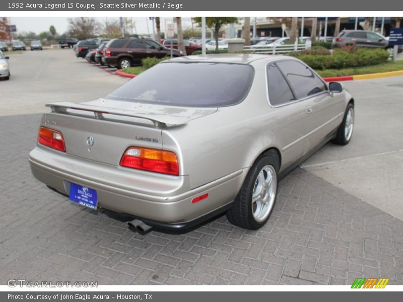 Seattle Silver Metallic / Beige 1992 Acura Legend LS Coupe
