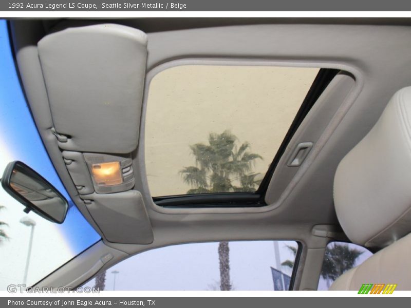 Sunroof of 1992 Legend LS Coupe
