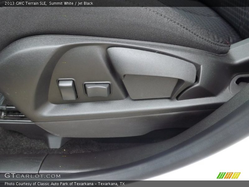 Summit White / Jet Black 2013 GMC Terrain SLE