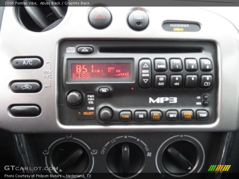Abyss Black / Graphite Black 2006 Pontiac Vibe