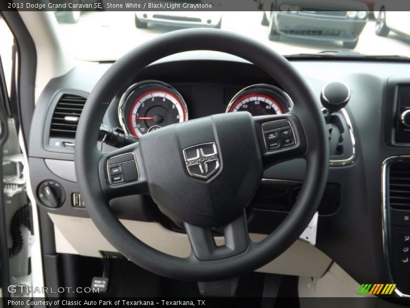Stone White / Black/Light Graystone 2013 Dodge Grand Caravan SE