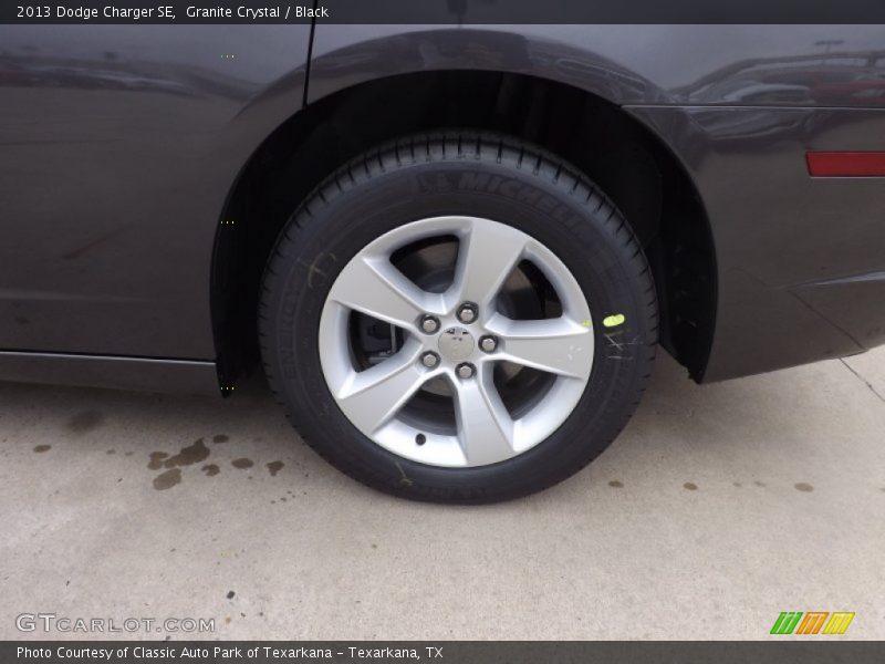 Granite Crystal / Black 2013 Dodge Charger SE