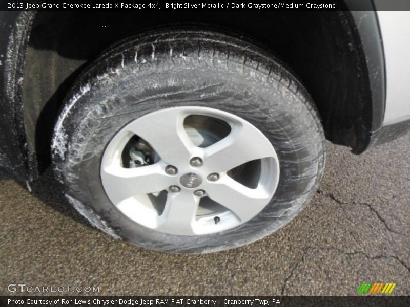 Bright Silver Metallic / Dark Graystone/Medium Graystone 2013 Jeep Grand Cherokee Laredo X Package 4x4