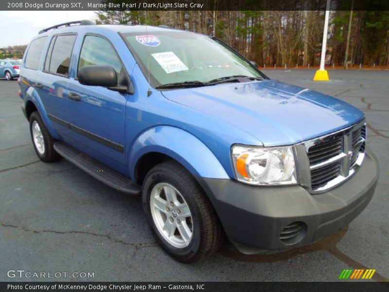 Front 3/4 View of 2008 Durango SXT