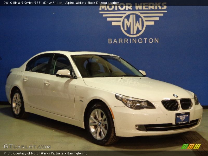 Alpine White / Black Dakota Leather 2010 BMW 5 Series 535i xDrive Sedan