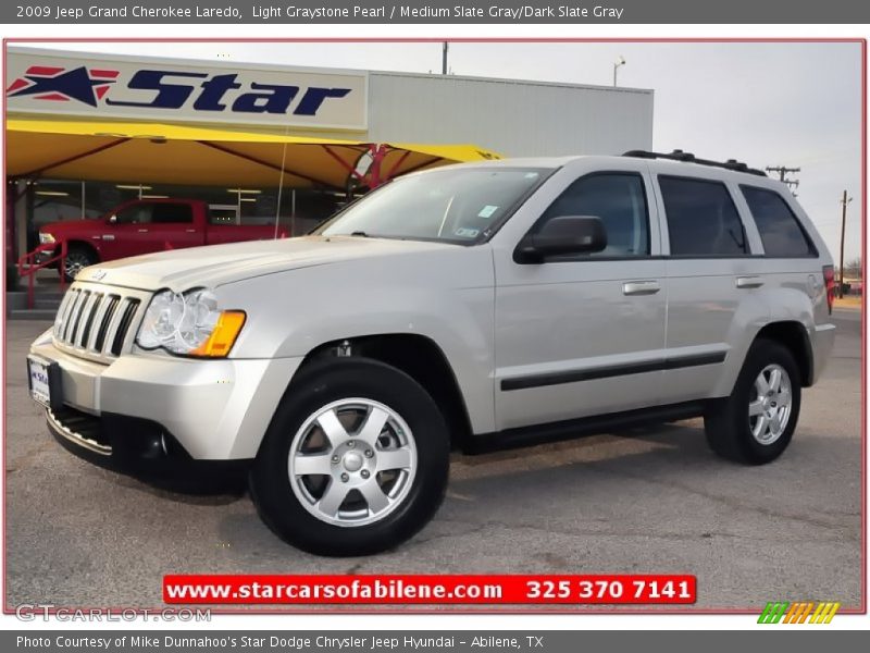 Light Graystone Pearl / Medium Slate Gray/Dark Slate Gray 2009 Jeep Grand Cherokee Laredo