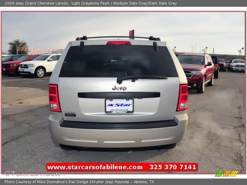 Light Graystone Pearl / Medium Slate Gray/Dark Slate Gray 2009 Jeep Grand Cherokee Laredo