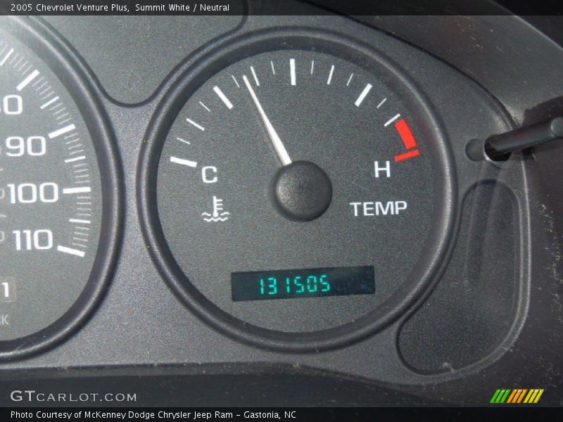 Summit White / Neutral 2005 Chevrolet Venture Plus