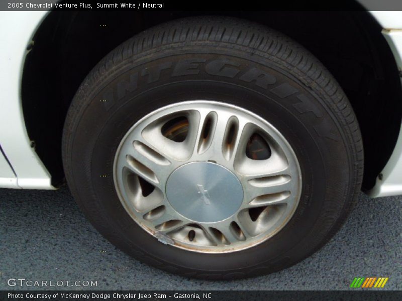Summit White / Neutral 2005 Chevrolet Venture Plus