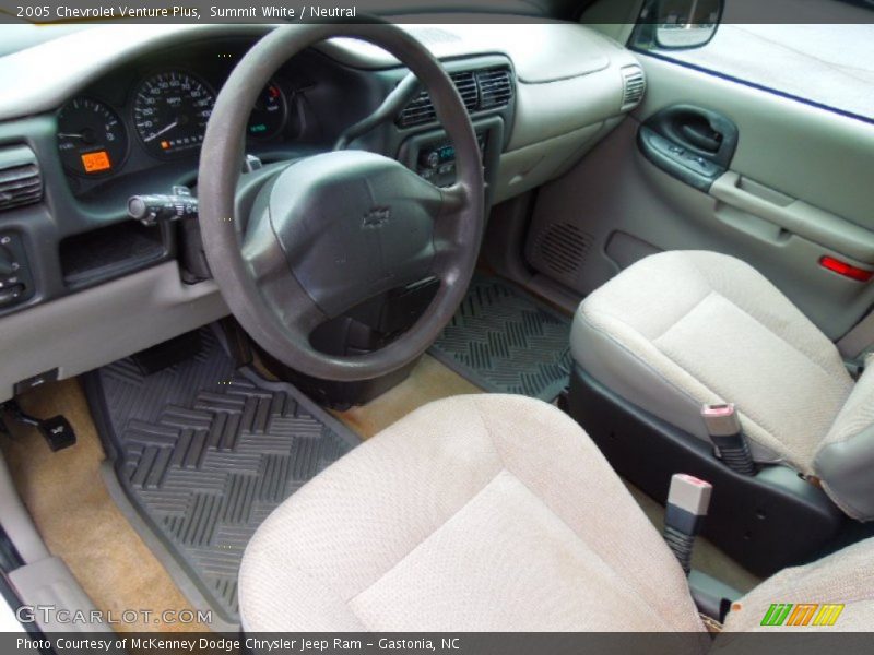 Neutral Interior - 2005 Venture Plus 