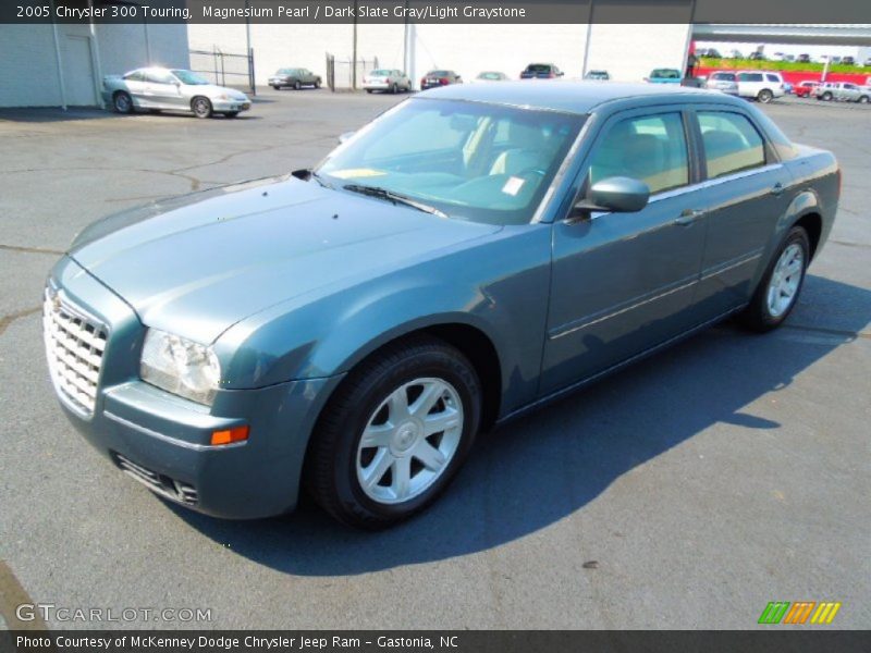 Magnesium Pearl / Dark Slate Gray/Light Graystone 2005 Chrysler 300 Touring