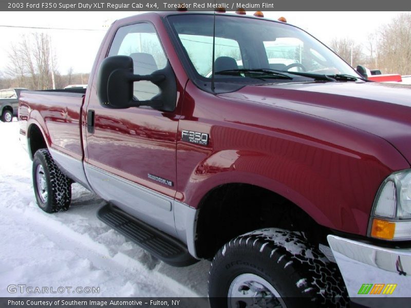 Toreador Red Metallic / Medium Flint 2003 Ford F350 Super Duty XLT Regular Cab 4x4