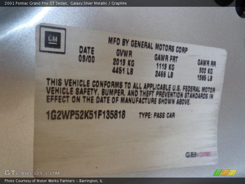 Galaxy Silver Metallic / Graphite 2001 Pontiac Grand Prix GT Sedan