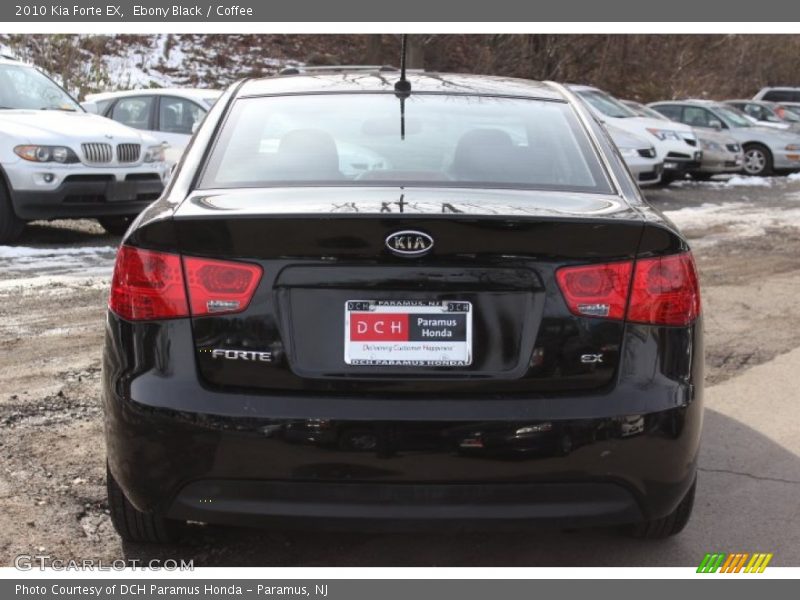 Ebony Black / Coffee 2010 Kia Forte EX