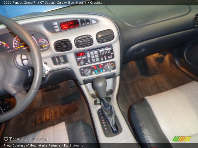 Galaxy Silver Metallic / Graphite 2001 Pontiac Grand Prix GT Sedan