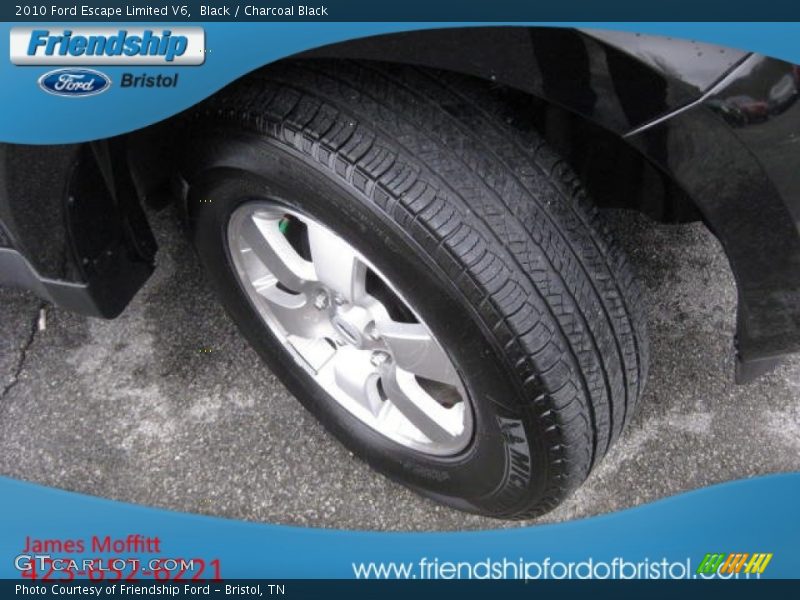 Black / Charcoal Black 2010 Ford Escape Limited V6
