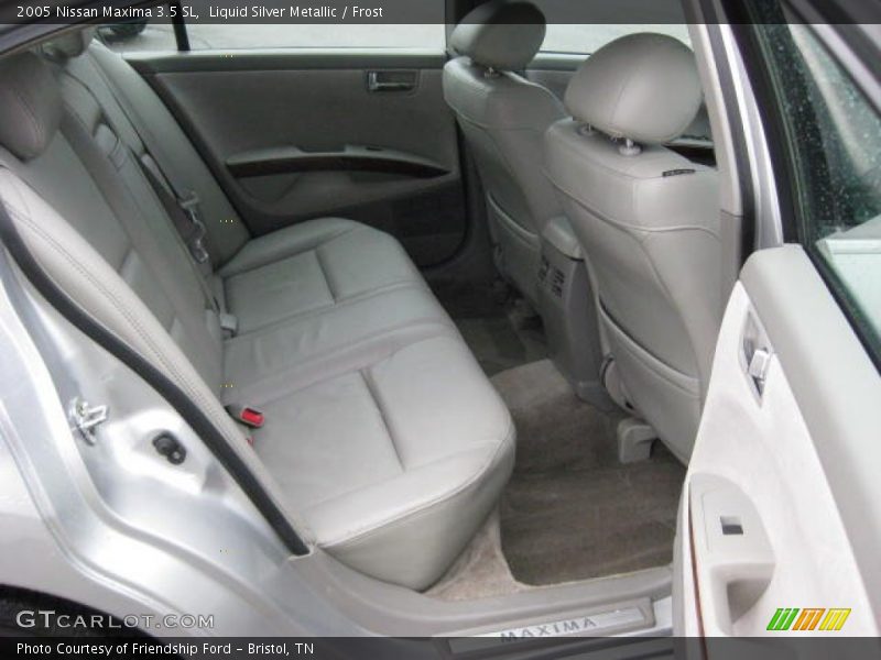 Liquid Silver Metallic / Frost 2005 Nissan Maxima 3.5 SL