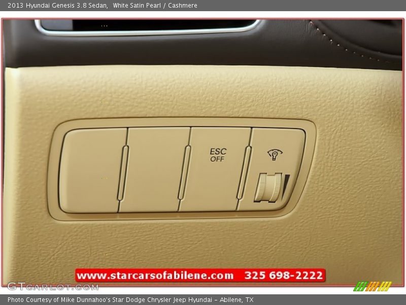 White Satin Pearl / Cashmere 2013 Hyundai Genesis 3.8 Sedan