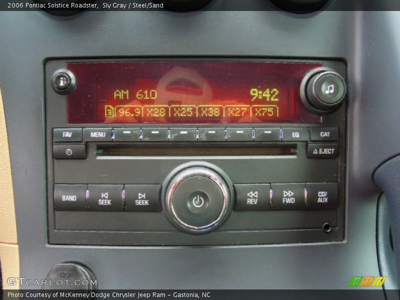 Audio System of 2006 Solstice Roadster