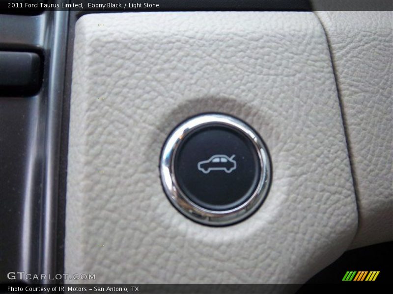 Ebony Black / Light Stone 2011 Ford Taurus Limited