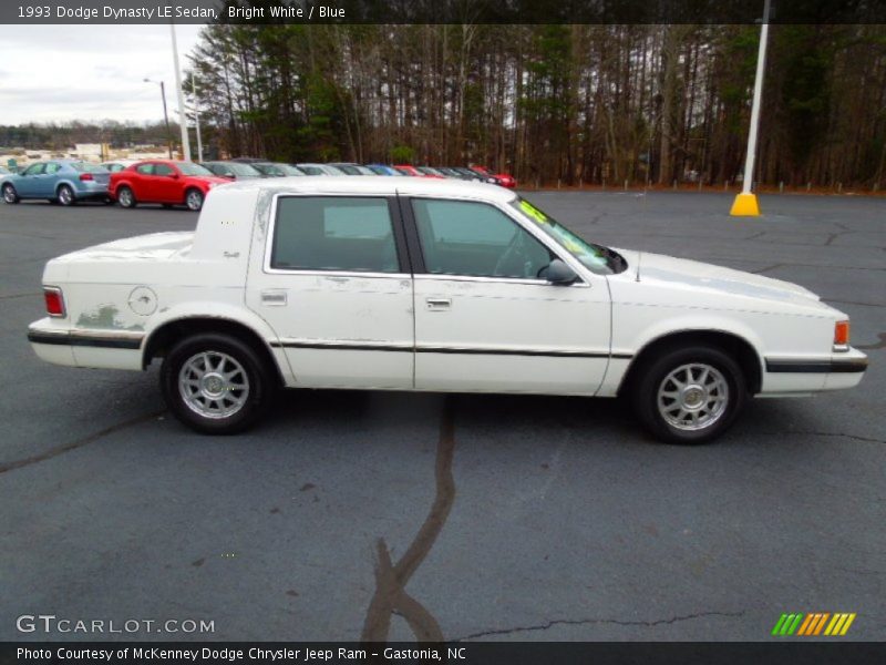 Bright White / Blue 1993 Dodge Dynasty LE Sedan