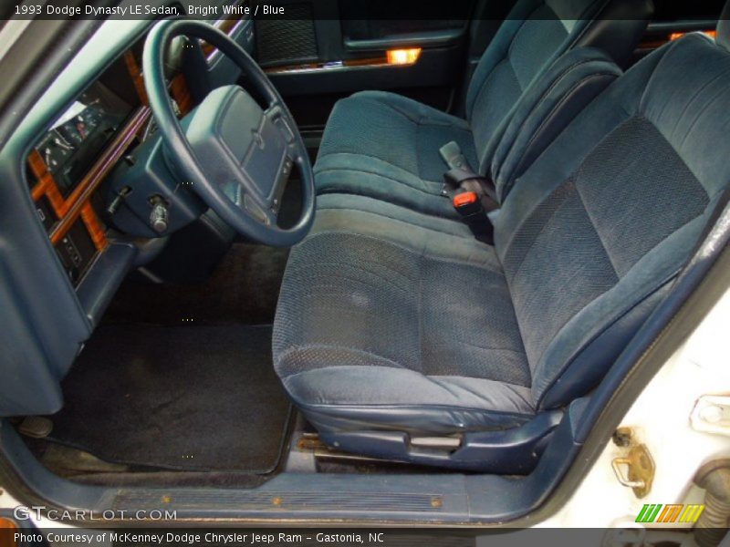  1993 Dynasty LE Sedan Blue Interior