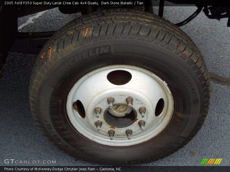  2005 F350 Super Duty Lariat Crew Cab 4x4 Dually Wheel