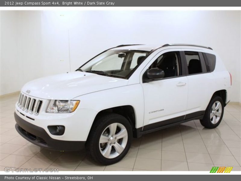 Bright White / Dark Slate Gray 2012 Jeep Compass Sport 4x4